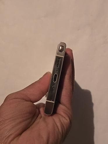 infinix 50: Samsung Galaxy S23 Ultra, Б/у, 256 ГБ, цвет - Черный, 1 SIM, eSIM — 5