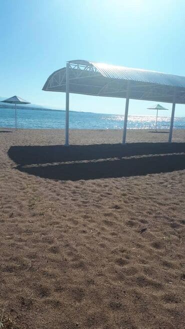 иссык куль ак марал: Коттедж, Париж Детская площадка — 3