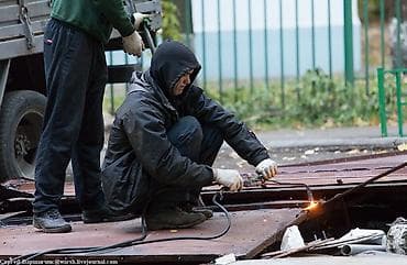 жумуш скотник: Талап кылынат Ширетүүчү, Төлөм: Күнүмдүк, Тажрыйбасыз — 3