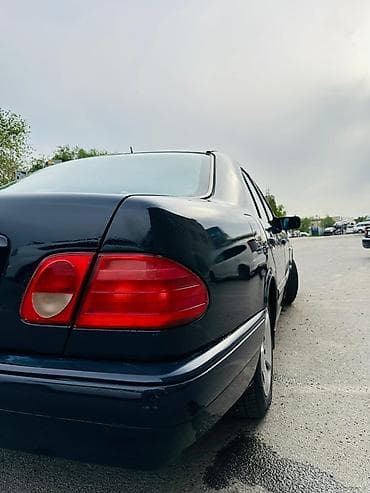 Mercedes-Benz E-Class: 1997 г., 2.3 л, Автомат, Седан — 8