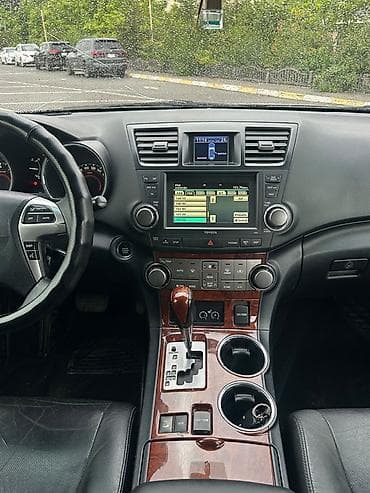Продажа авто: Toyota Highlander: 2012 г., 3.5 л, Автомат, Бензин, Кроссовер — 3