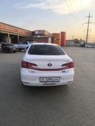 электра скутор: BYD Qin: 2018 г., 4.4 л, Автомат, Электромобиль, Седан — 2