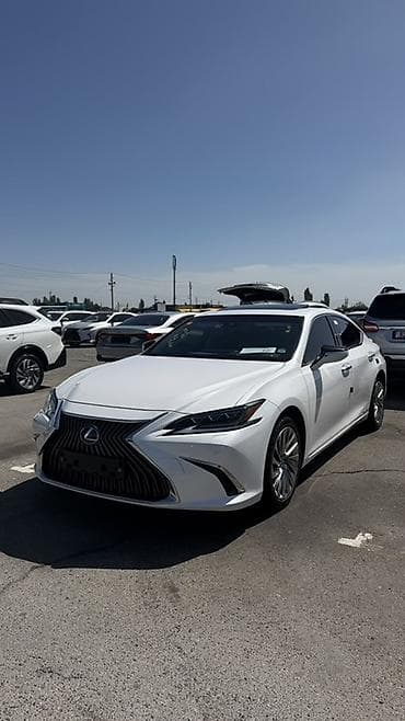 infinity fx35: Lexus ES: 2020 г., 2.5 л, Автомат, Гибрид, Седан — 1
