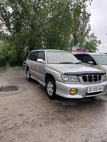 Subaru Forester: 2001 г., 2 л, Автомат, Бензин, Универсал