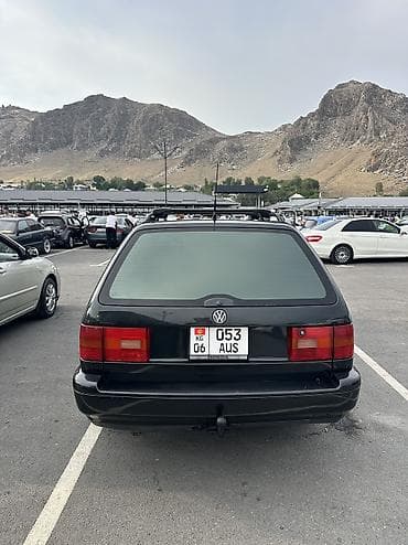 kia cornival: Volkswagen Passat Variant: 1994 г., 2 л, Механика, Газ, Универсал — 4