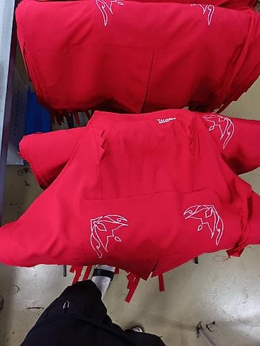 Спецодежда: Ярко‑красные рабочие фартуки с вышивкой - Материал: плотная — 2