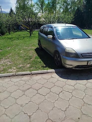 авто сатылат: Honda Stream: 2002 г., 2 л, Автомат, Бензин, Вэн/Минивэн — 4