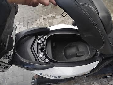 мото зйд: Скутер-z max 165 куб бело‑черный, городско‑туристический класс — 4