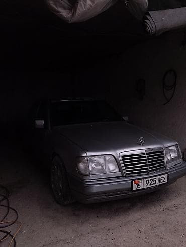 рулевой шлейф спринтер: Mercedes-Benz W124: 1993 г., 2.2 л, Механика, Бензин, Седан — 2