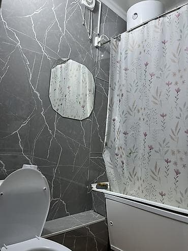 токмок срочно: 1 комната, 38 м², 1 этаж, Евроремонт — 6