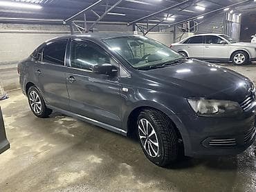 бампер поло: Volkswagen Polo: 2011 г., 1.6 л, Автомат, Газ, Седан — 4