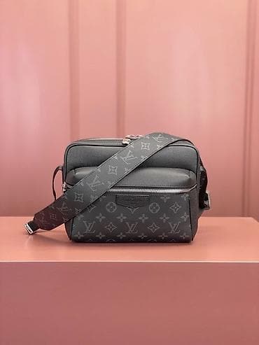 Классикалык сумкалар: Классикалык сумка, Louis Vuitton, Материалы: Айкалыштырылган материал, Сыдырмалуу, Эркектердики — 2