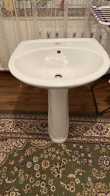 Раковина для ванной, Особенности: Глянцевое, Овальная форма, Материал: Керамика