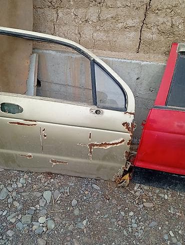 чехлы бу: Дверь Комплект Daewoo, Б/у, Оригинал — 1