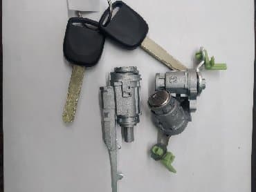 Новый Комплект замков Хонда!! замок зажигания и два дверных замка с