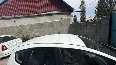хафей брио: Honda Jazz: 2010 г., 1.4 л, Робот, Бензин, Хэтчбэк — 3