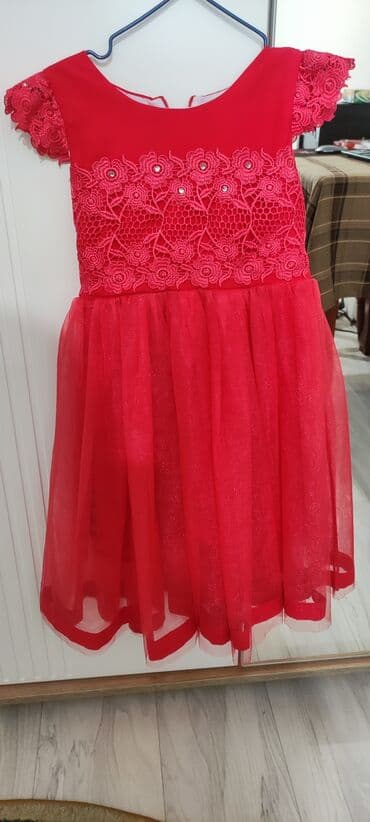 Балдар көйнөгү, түсү - Кызыл, Колдонулган