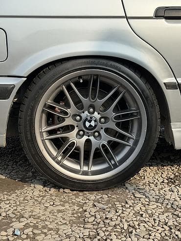 Диски R 18 BMW, отверстий - 5