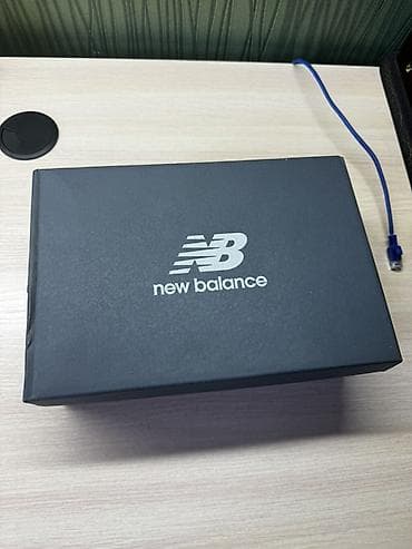 Жеке буюмдар: Эркектердин кроссовкасы, 36, New Balance, Жаңы, түсү - Кара, Өзү алып кетүү — 6