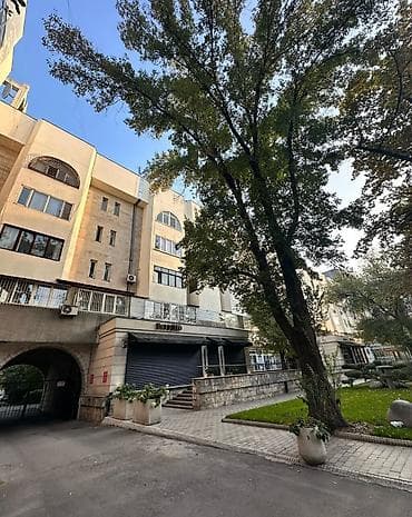 osh flat: 4 комнаты, 90 м², Золотой квадрат Индивидуалка, 2 этаж — 1