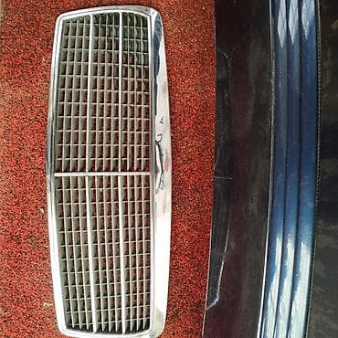 e32: Решетка радиатора Mercedes-Benz — 1