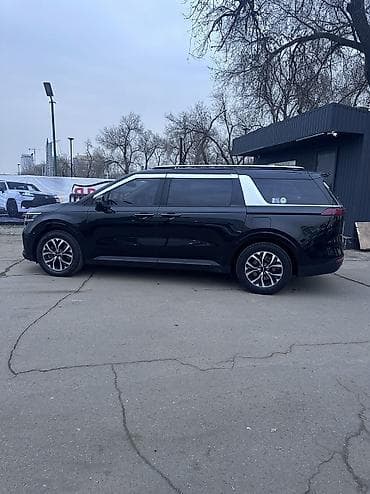 ленд ровер машина: Kia Carnival: 2023 г., 2.2 л, Автомат, Дизель, Минивэн — 6