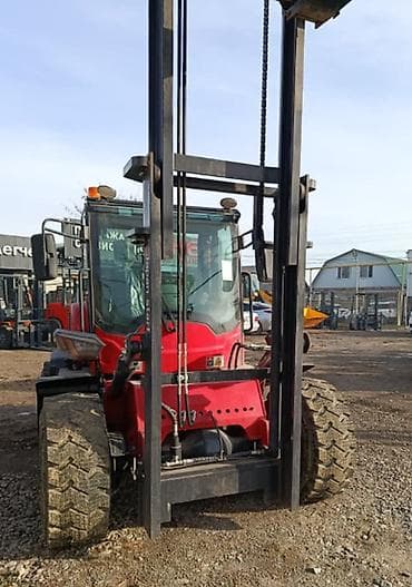АРЕНДА ВИЛОЧНОГО ПОГРУЗЧИКА 4WD (ПОЛНЫЙ ПРИВОД) 🚜💪 Идеальное решение