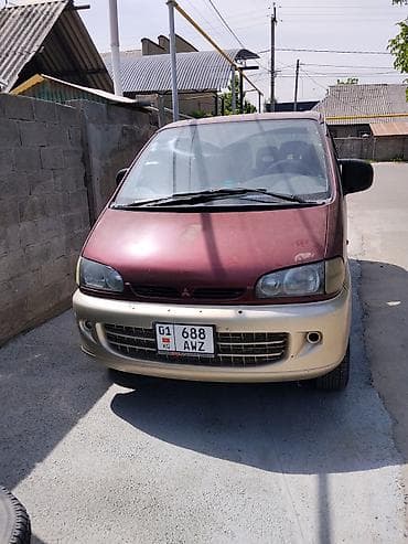 Унаа: Mitsubishi Space Gear: 1996 г., 2 л, Кол менен иштөөчү, Бензин, Вэн/Минивэн — 2