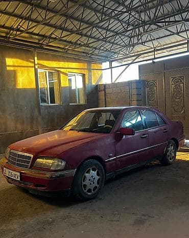 Mercedes-Benz E-Class: 1994 г., 1.8 л, Автомат, Бензин, Седан