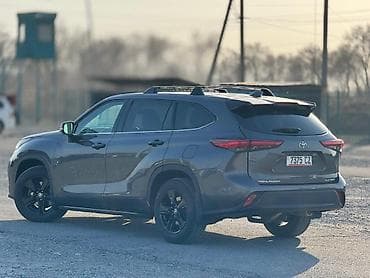 subaru forester 2005: Toyota Highlander: 2020 г., 3.5 л, Типтроник, Бензин, Кроссовер — 5