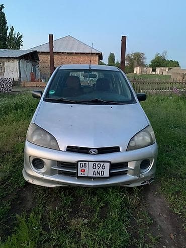 voy: Daihatsu YRV: 2003 г., 1 л, Механика, Бензин, Минивэн — 3