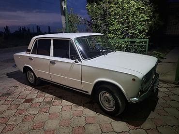 ВАЗ (ЛАДА) 2101: 1980 г., Механика, Седан — 2