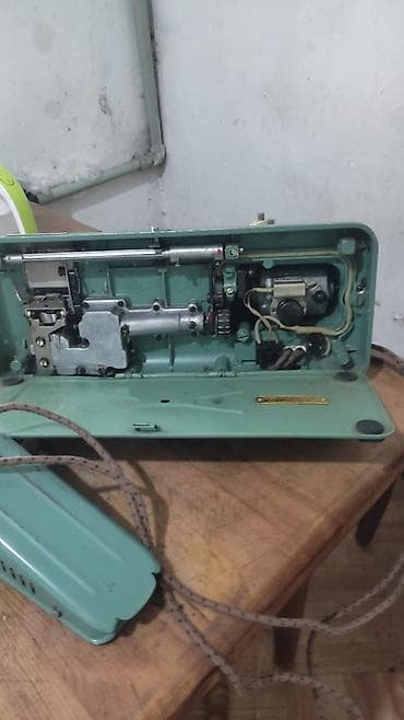 behringer c1: Швейная машина Chayka, Электромеханическая — 2