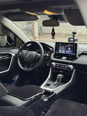 honda cbf: Toyota RAV4: 2019 г., 2.4 л, Автомат, Бензин, Кроссовер — 10