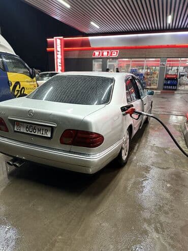 Tank: Mercedes-Benz E-Class: 1999 г., 3.2 л, Типтроник, Бензин, Седан — 6