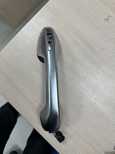 r17 4100: Передняя левая дверная ручка Дверная ручка Hyundai Б/у, Оригинал — 3