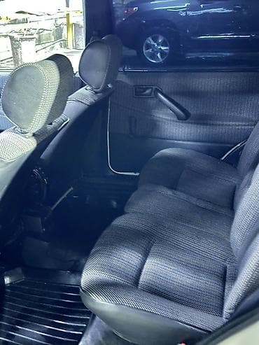 Унаа сатуу: Volkswagen Passat Variant: 1993 г., 1.8 л, Кол менен иштөөчү, Бензин, Универсал — 7