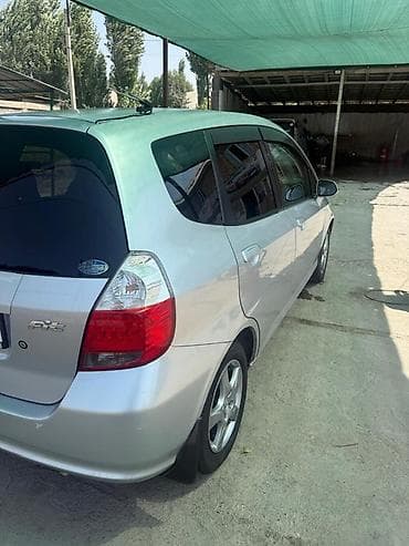 mazda 626 1999: Honda Fit: 2001 г., Автомат, Бензин, Хэтчбэк — 2