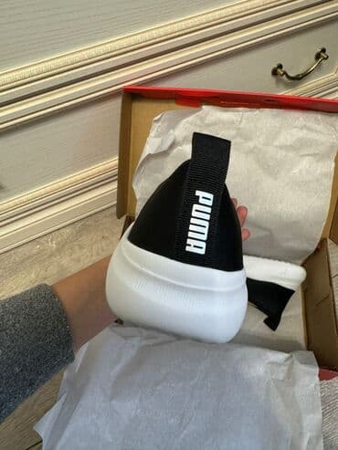 Угги: Продаю женскую обувь на лето причина продажи размер не подошёл размер — 4