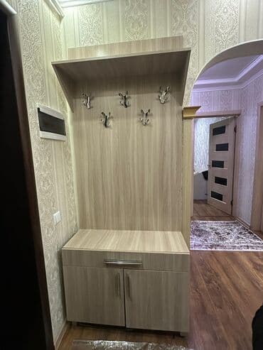 кресло икея: Кире бериш үчүн шкаф, Колдонулган, Күзгүсүз, ЛДСП — 1