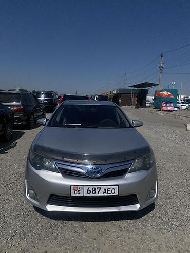 Toyota Camry: 2014 г., 2.5 л, Гибрид, Седан — 1