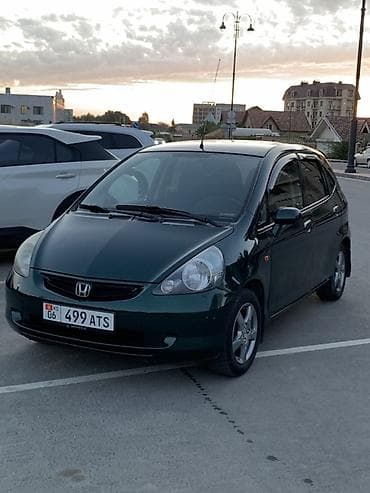 Продажа авто: Honda Jazz: 2003 г., 1.5 л, Механика, Бензин, Хэтчбэк — 2