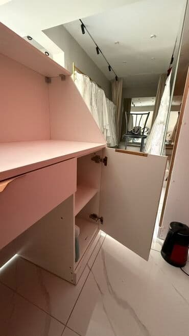 документ сканеры для проекторов сумки: Ресепшн/кассовая стойка для магазина или салона - Современный дизайн — 3