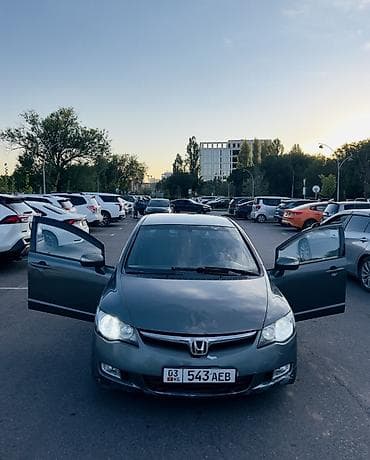 срв 4: Honda Civic: 2006 г., 1.8 л, Автомат, Газ, Седан — 1
