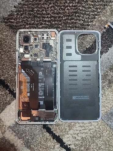 Xiaomi, Mi 11, Б/у, 256 ГБ, цвет - Белый, 1 SIM, 2 SIM — 4