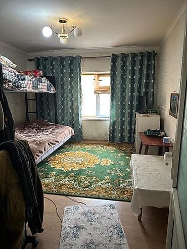Дома: 🏡 Продаётся частный дом — 110 квартал 📐 Планировка: • 2 изолированные — 4