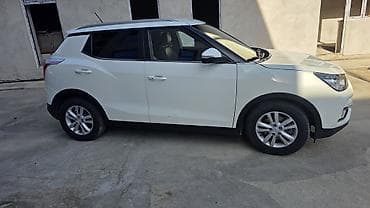 штатная магнитола соната: Ssangyong Tivoli: 2018 г., 1.6 л, Автомат, Бензин, Кроссовер — 8