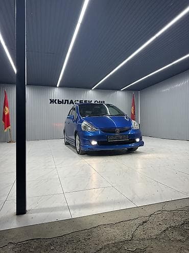 sprinter rx: Honda Fit: 2004 г., 1.5 л, Автомат, Бензин, Хэтчбэк — 3