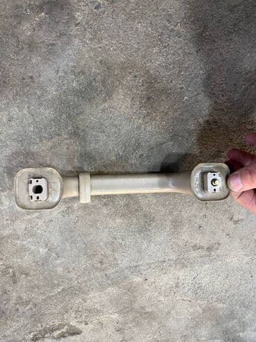 шредеры перекрестный с ручкой: Isuzu Bighorn ручка салона, Исузу Опель монтерей ручка салона. Ручка — 3