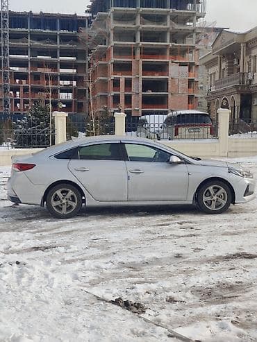 san: Hyundai Sonata: 2019 г., 2 л, Автомат, Газ, Седан — 4